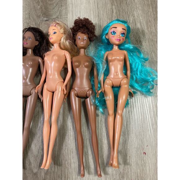 Fashion Dolls Lot of 5 Dolls Diverse Complexions & Hair Colors 12" Girls Dolls - Picture 3 of 8